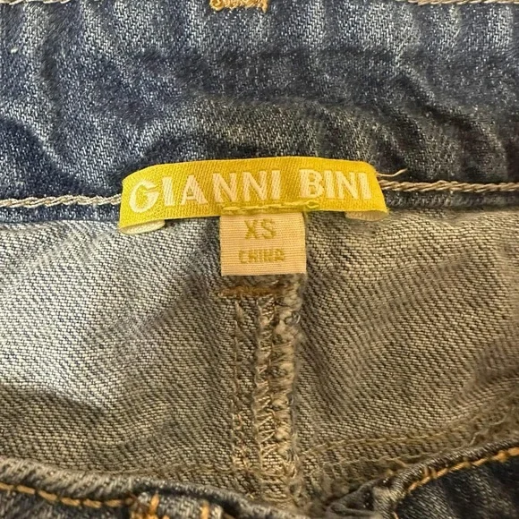 👖 Gianni Bini Denim Patchwork Mini Skirt 👖 Size XS (fits 0-1) - Picture 2 of 2